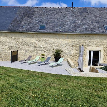 Les Gites Du Val Mandeville-en-Bessin Εξωτερικό φωτογραφία