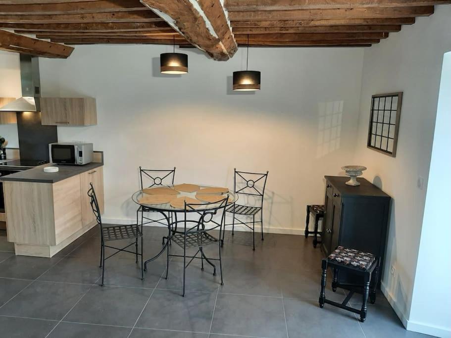 Les Gites Du Val Mandeville-en-Bessin Εξωτερικό φωτογραφία